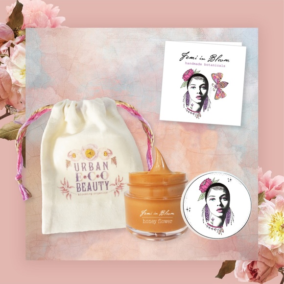 Natural Honey Nude Glow Organic Lip Gloss Plumper Treatment - Picture 4 of 14